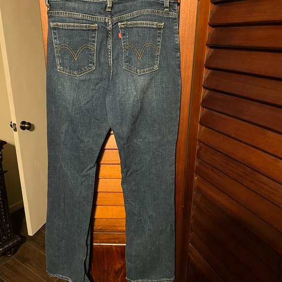 Levi’s 550 Excellent condition 😎 - Picture 5 of 7